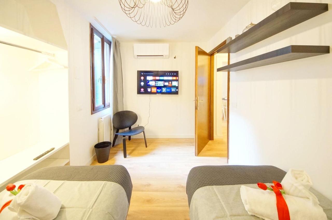Appartement Calle Dei Fabbri Marble Venise